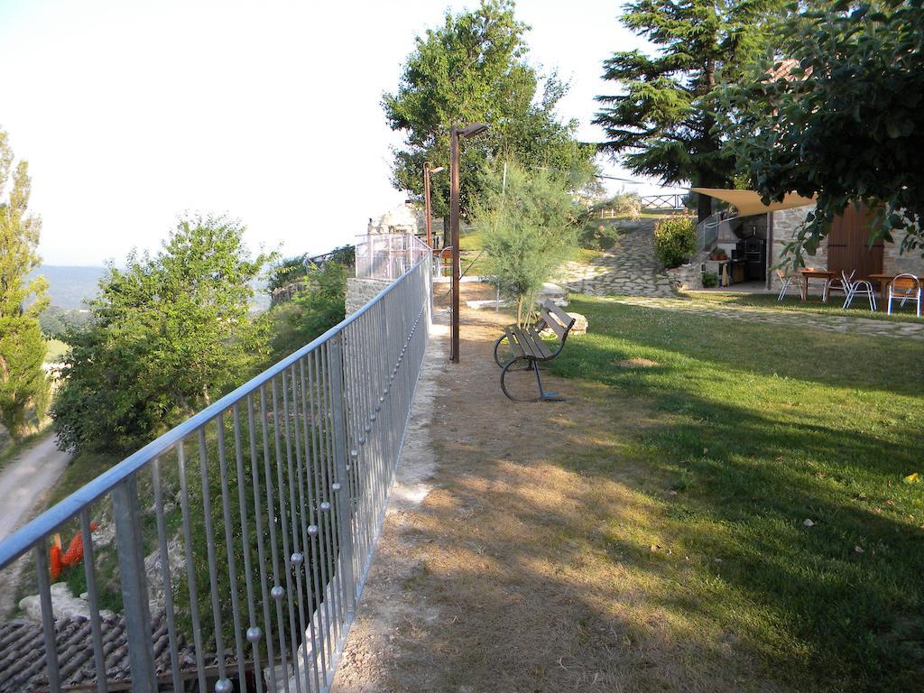 הוילה פייטרלונגה Agriturismo Borgo San Benedetto מראה חיצוני תמונה
