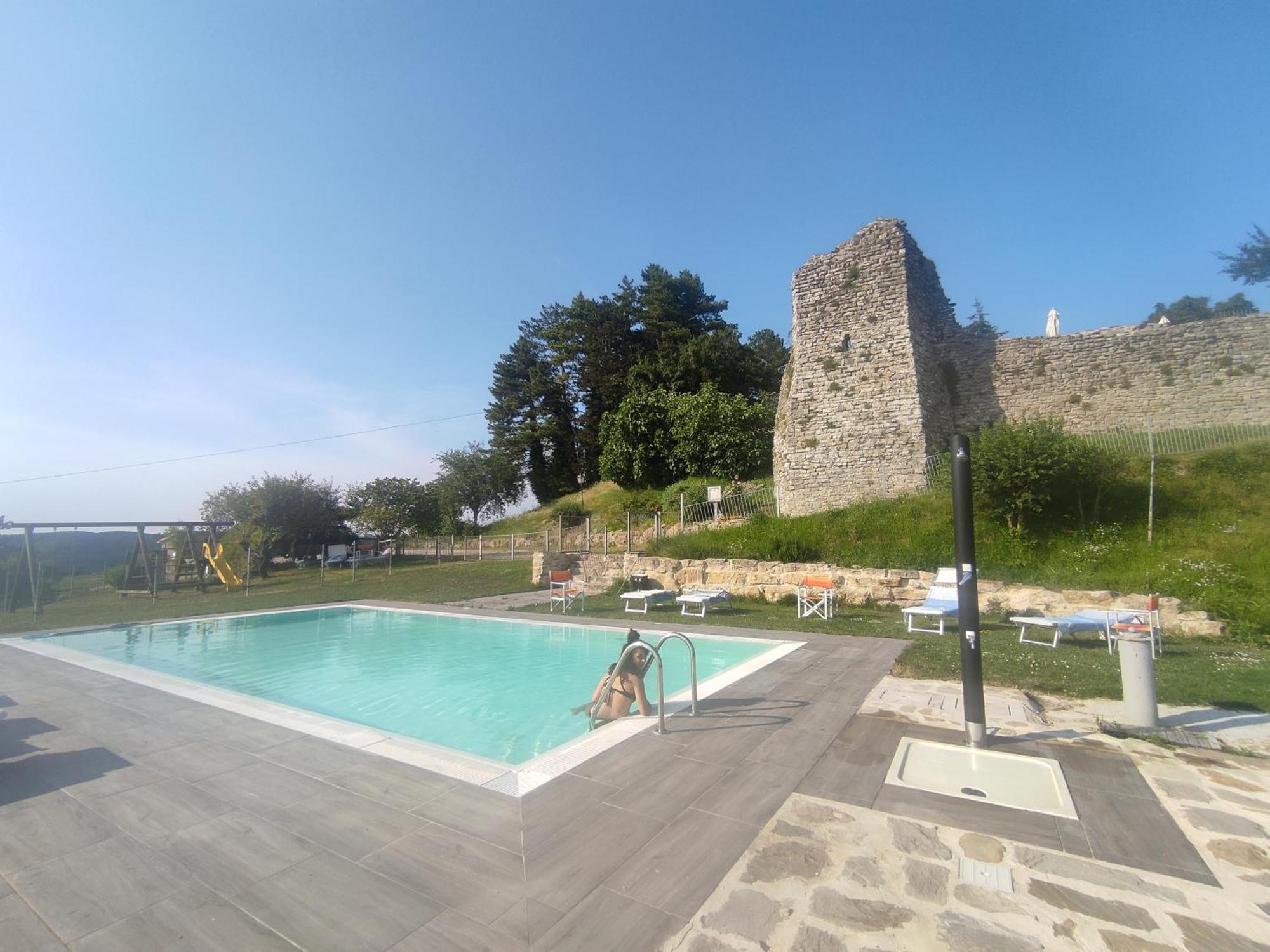 הוילה פייטרלונגה Agriturismo Borgo San Benedetto מראה חיצוני תמונה