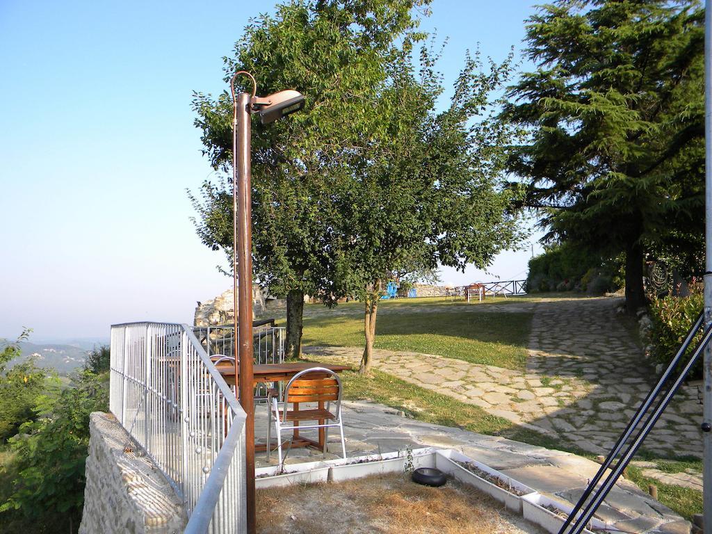 הוילה פייטרלונגה Agriturismo Borgo San Benedetto מראה חיצוני תמונה
