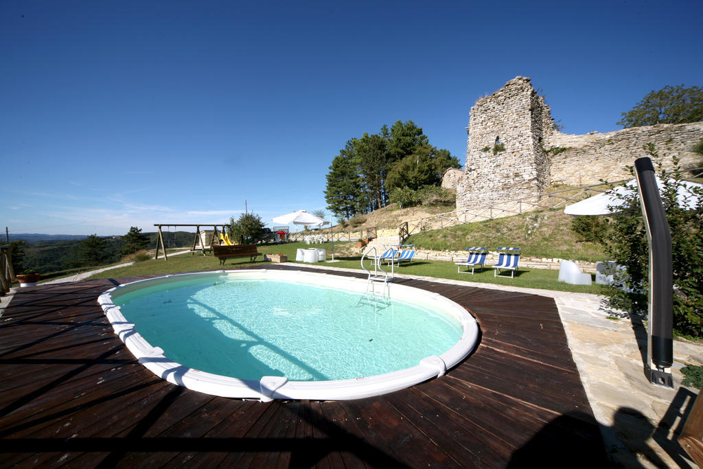 הוילה פייטרלונגה Agriturismo Borgo San Benedetto מראה חיצוני תמונה