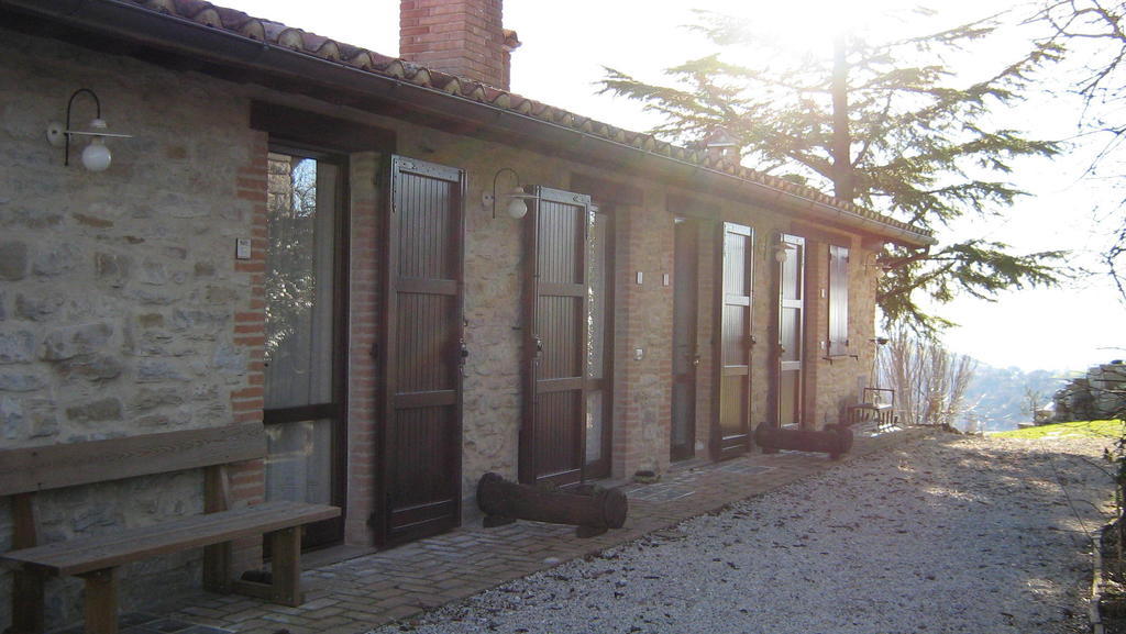 הוילה פייטרלונגה Agriturismo Borgo San Benedetto מראה חיצוני תמונה