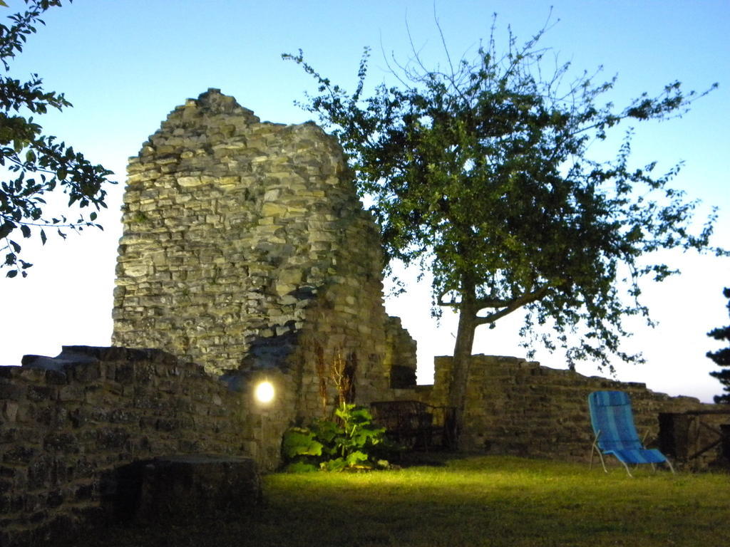 הוילה פייטרלונגה Agriturismo Borgo San Benedetto מראה חיצוני תמונה